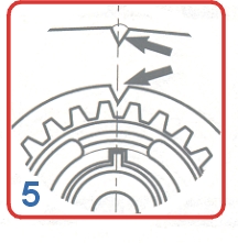 7502.jpg (32921 bytes)