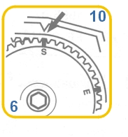 8210.jpg (20706 bytes)